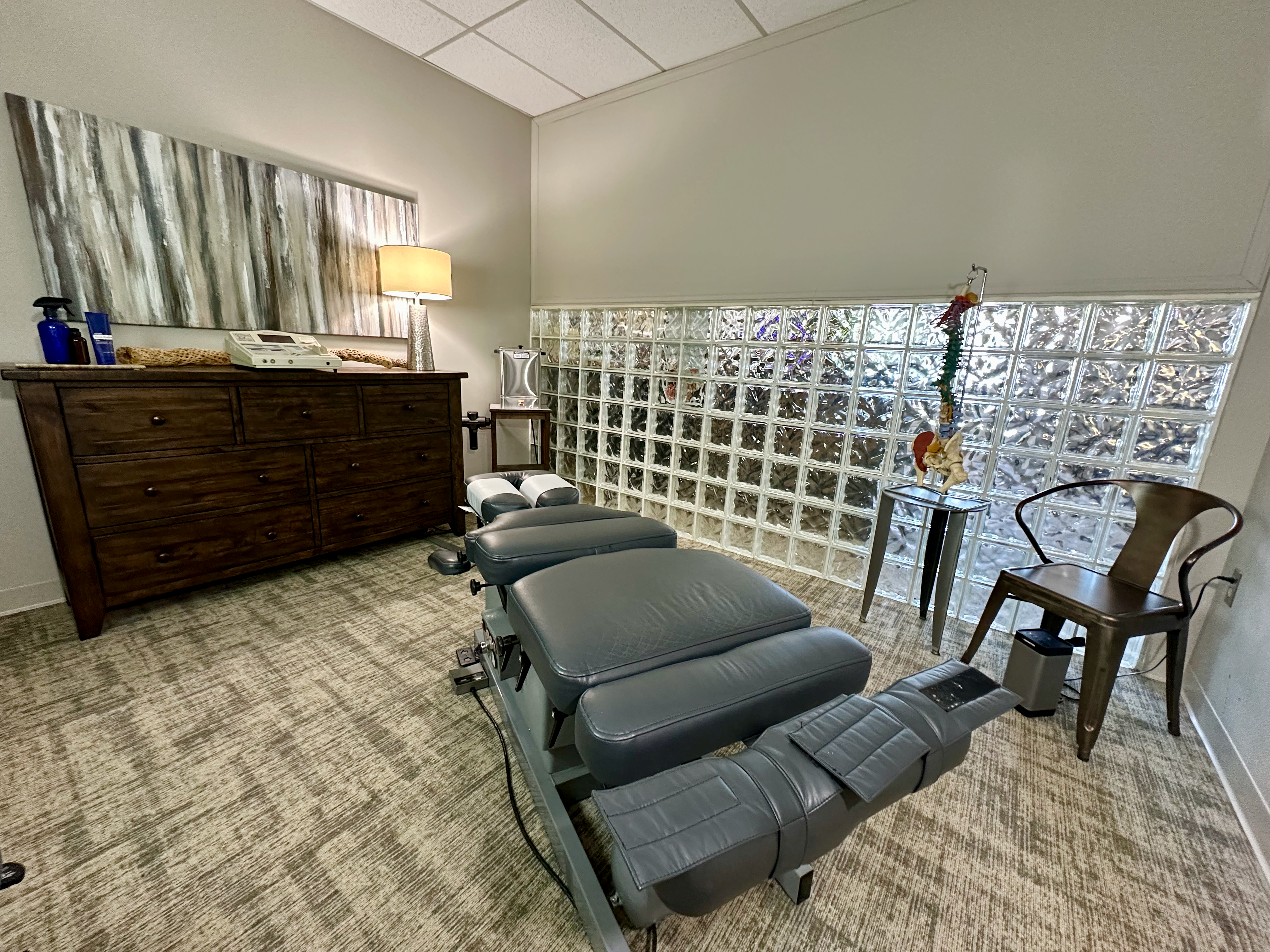 Chiropractor Marietta GA Dr. Dady providing chiropractic care in Marietta GA