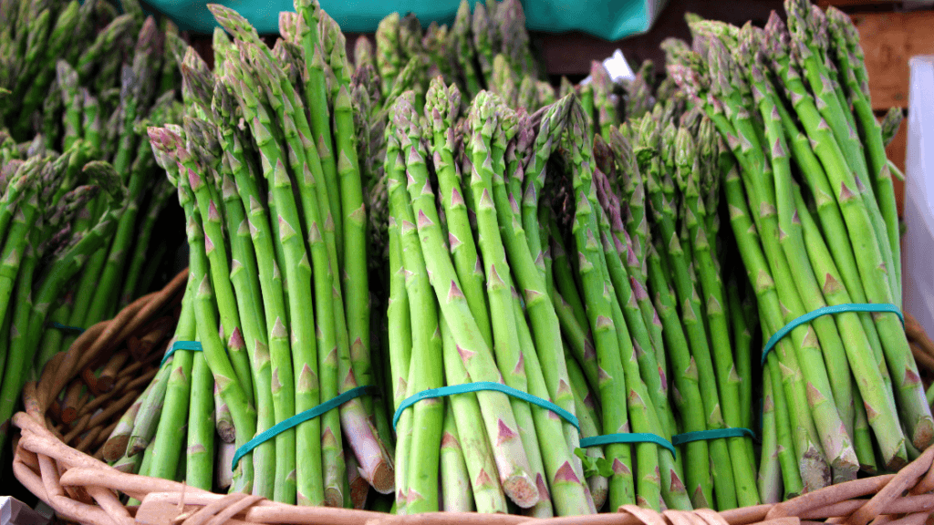 Asparagus, arugula, and hazelnuts, a nourishing whole-food recipe shared by a holistic chiropractor in Marietta GA focused on gut health and wellness.