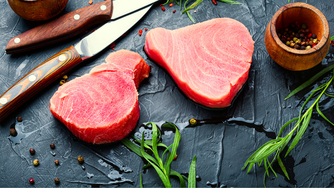 Pan-Seared Tuna Steak with Avocado, Ginger, & Lime